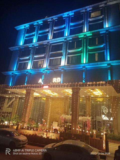 Hotel Accord Premier Raigarh Buitenkant foto