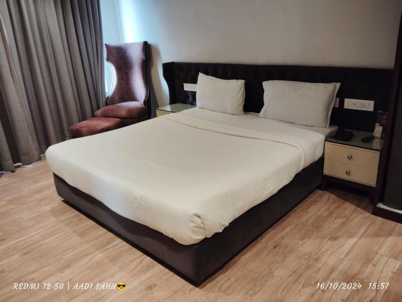 Hotel Accord Premier Raigarh Buitenkant foto