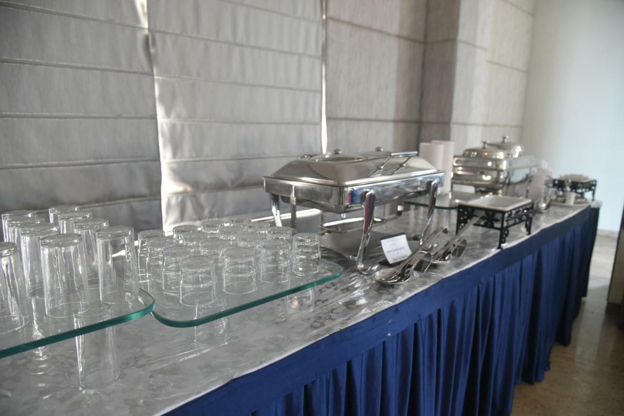 Hotel Accord Premier Raigarh Buitenkant foto